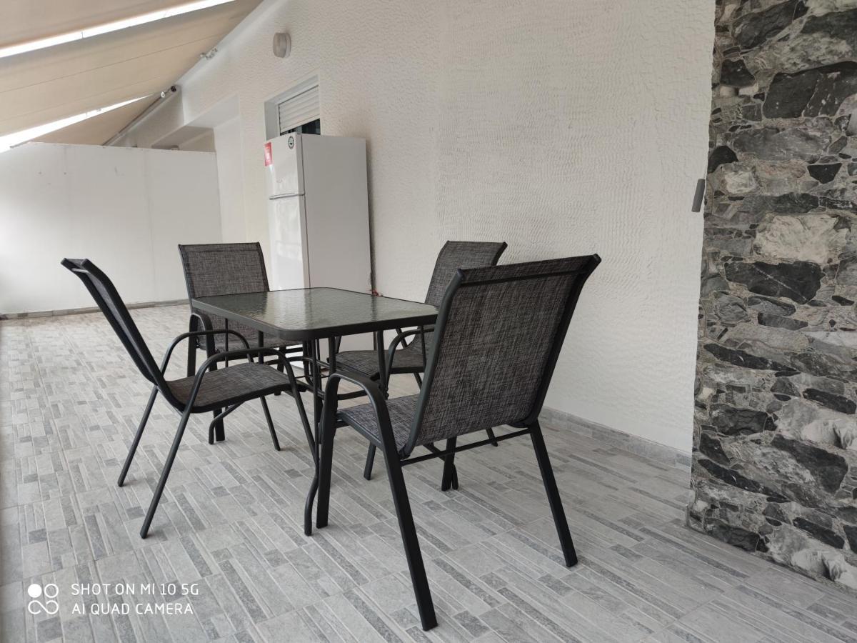 Modern Apartment With A Huge Terrace Афины Экстерьер фото