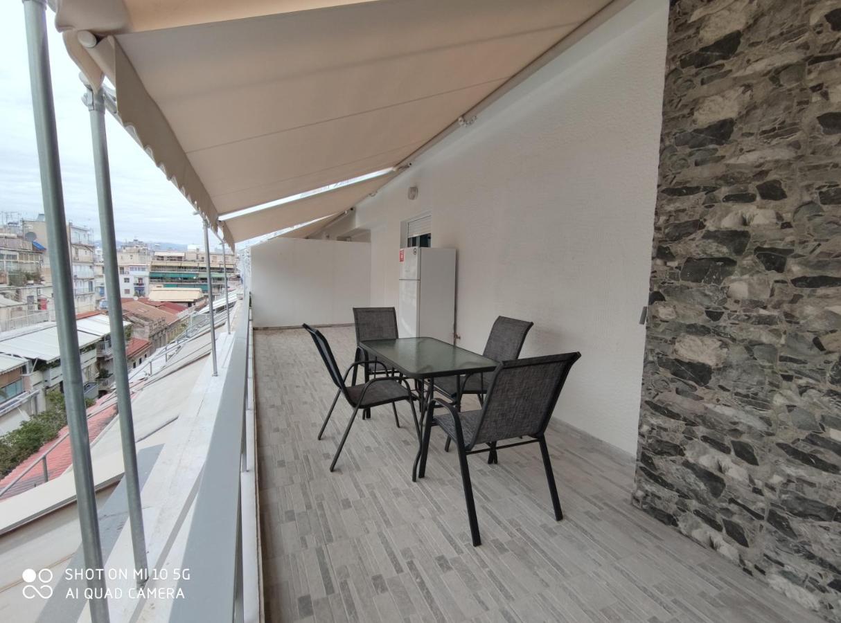Modern Apartment With A Huge Terrace Афины Экстерьер фото